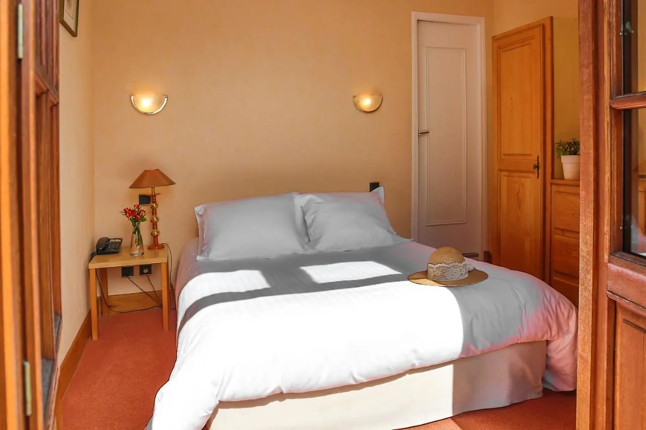 ***  L'Oustal Del Barry Otel Najac Fransa