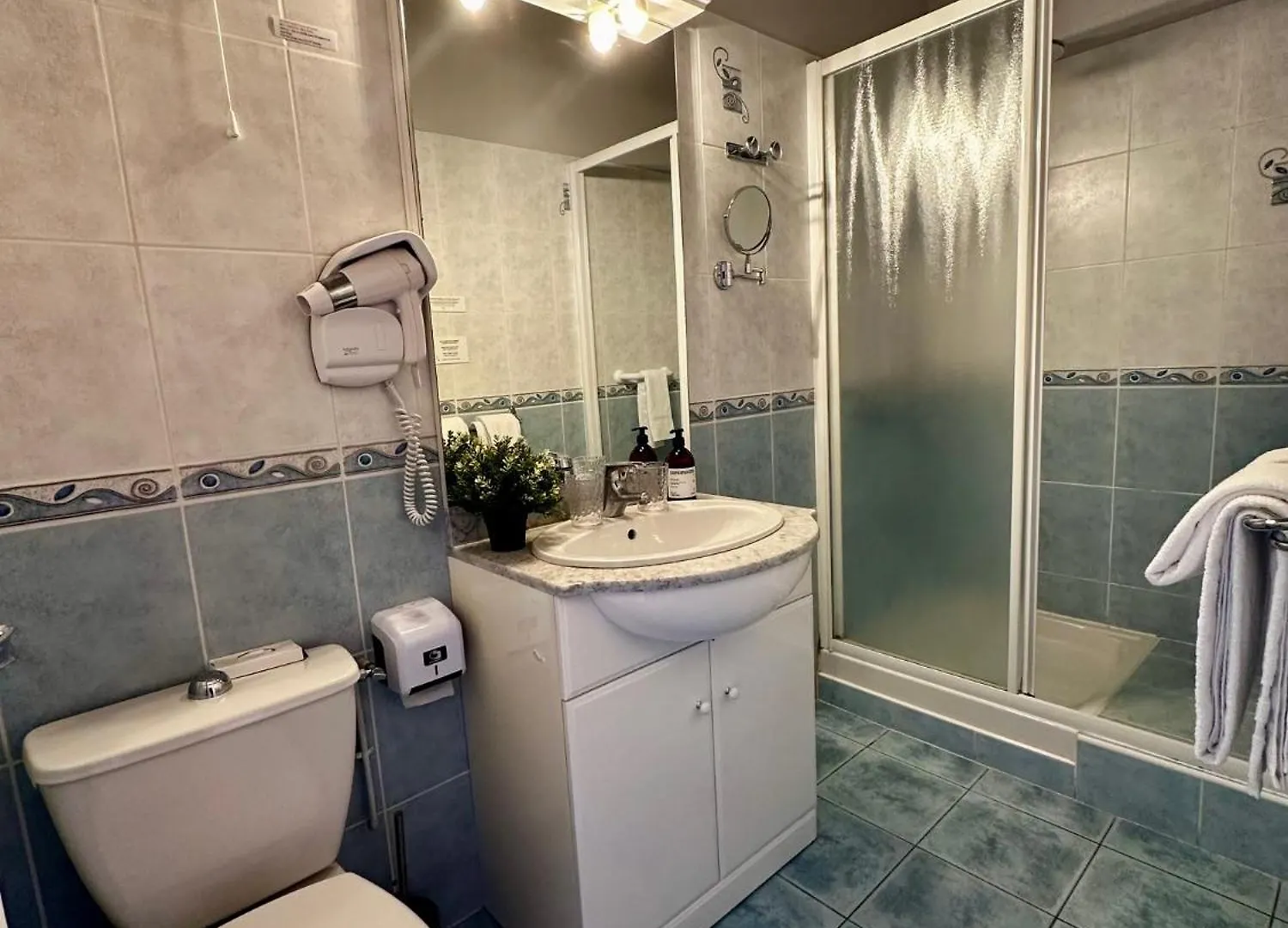 L'Oustal Del Barry Otel Najac 3*,